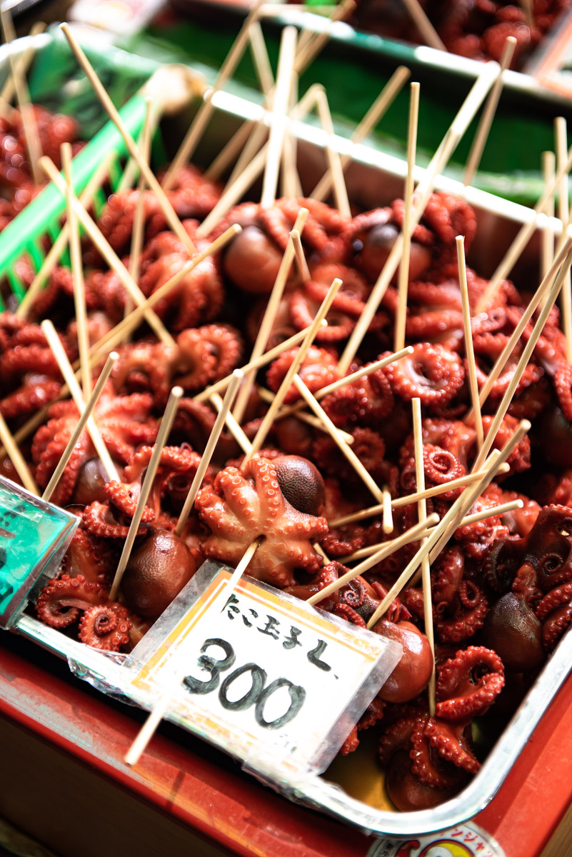 octopus bites in Kanazawa food market